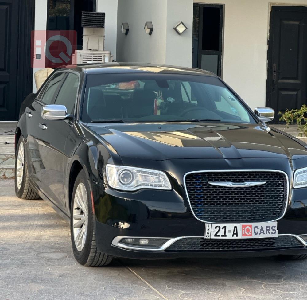 كرايسلر 300